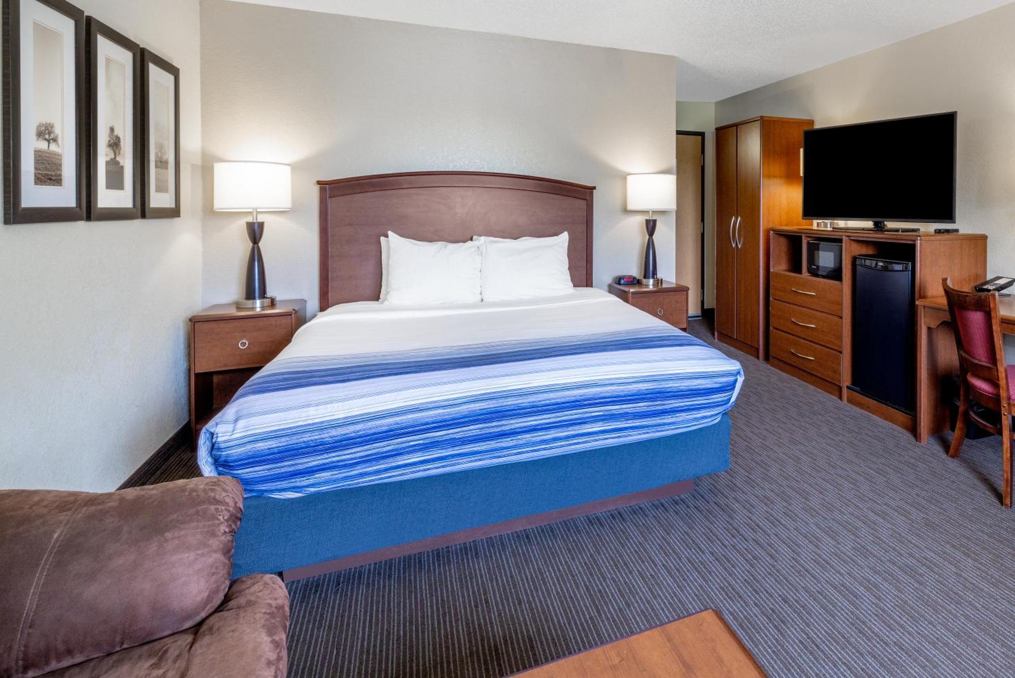 Americinn By Wyndham Dickinson Quarto foto